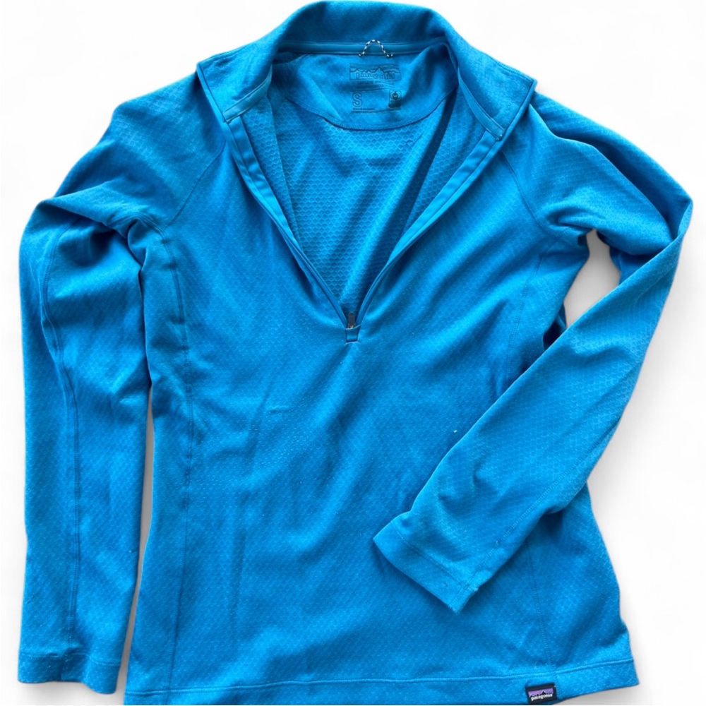 Patagonia Capilene Midweight in Vibrant Blue